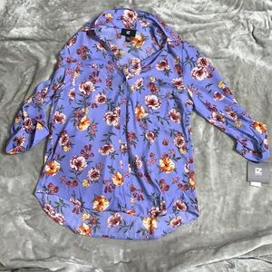 IZ Byer Button Front Floral Top size Large